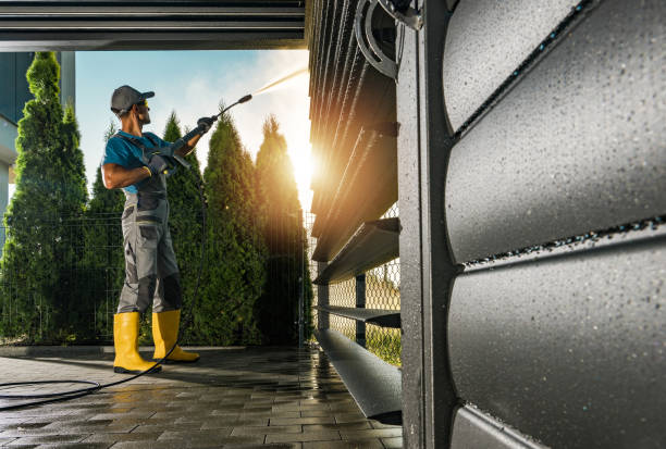 Best Animal Enclosure Cleaning  in Hemlock Farms, PA